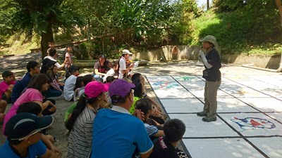 中市府環境教育體驗營 結合「定向越野」打卡遊戲快樂學習