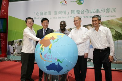國際合作成果巡迴印象展開跑   索國總理參觀肯定