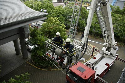 消防局安養院救災演練 強化行動不便長者逃難速度