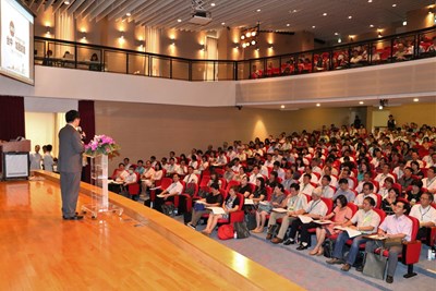 中市公私立中小學校長會議 林市長勉校長啟蒙孩子找到天賦