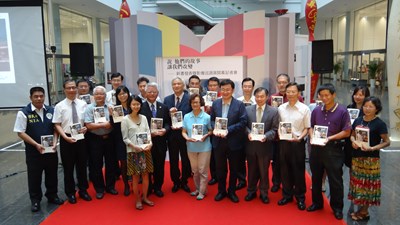 《說 他們的故事 讓我們改變》專書記錄新住民在台生活與困境 影像巡廻中市府登場