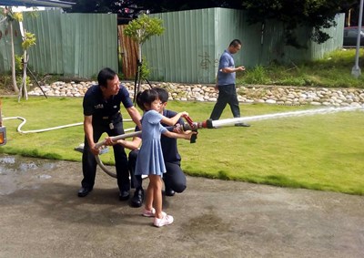 防災教育向下扎根 消防營隊讓學童寓教於樂