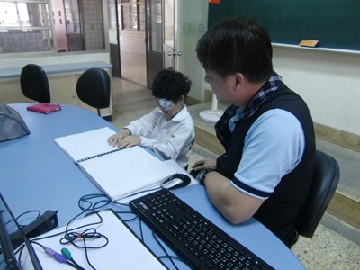 中市教育局全額補助視障點字書  9月開學陸續寄發各申請學校