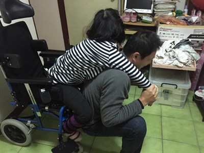 中市巡迴輔導教師 陪伴143名居家受教學生