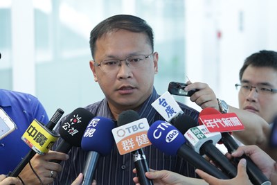 快巴員工要求比照國道收費員7個月慰助金 甚至12至24個月資遣費 交通局：年資落差不符比例原則