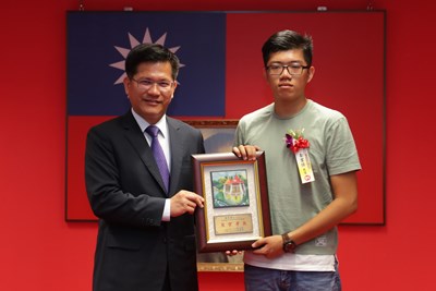 中市27位孝行楷模 林市長公開表揚 