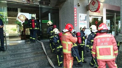 迷你倉儲漸普及 中市消防局加強消防演練