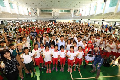 中市府推廣非基改豆漿入校園 保障學童健康、農民收益與農地活化