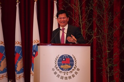 僑務委員會議專題演講    林市長: 讓台灣走向世界，讓世界走進台灣