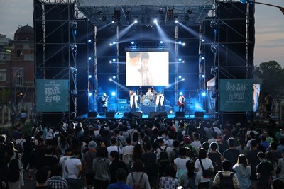 搖滾台中首日嗨翻1.5萬樂迷 滅火器林生祥紀露霞今登台