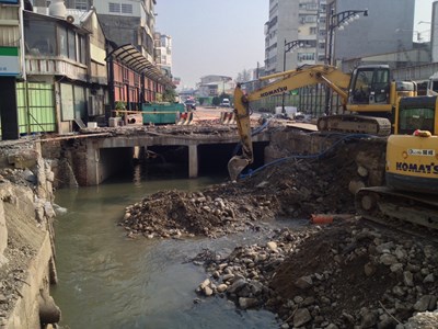 綠川開蓋重見光明 中區再生一大里程碑