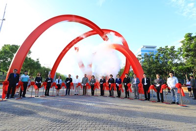 中科公共藝術新地標揭幕 蔡總統親臨見證