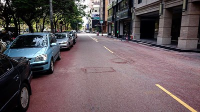 改善草悟道柏油鋪面 中市府12日施作路平