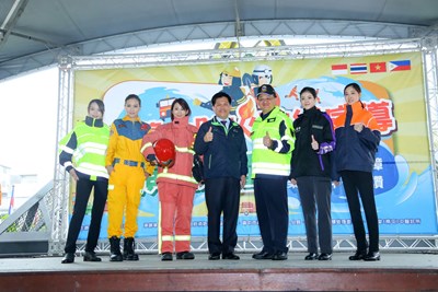 消防局東協廣場辦防火宣導  林市長：防災從個人開始做起