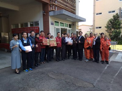 台中慈濟醫院捐贈淨斯香積飯 山域救災人員用餐更方便