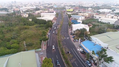 崇德路1002巷以北至豐原大道一段路平 春節前已完工