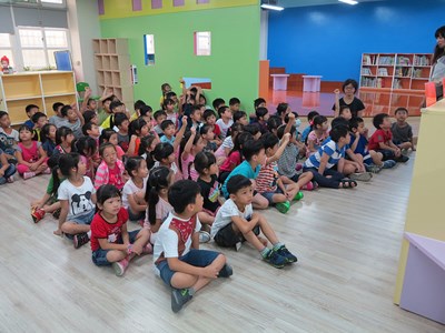 中市國小圖書館改造後 藏書與借閱率隨之提高