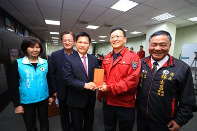 消防人員春節服務不打烊 林市長慰問同仁辛勞