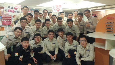 抒解春節血荒   中市環保局役男踴躍捐血助人