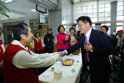 中市藝文界新春團拜 林市長：用文化感動人 從重視藝文活動做起