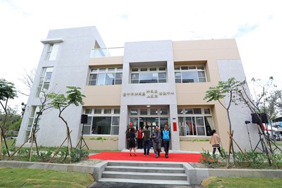 神岡里山皮里聯合活動中心落成  建築、硬體設施一步到位