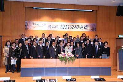 弘光科大校長交接 林副市長：盼促產學合作 培育長照人才