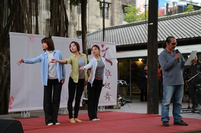 中市府元宵節走文青風 知名作家齊聚「春之頌」文學市集