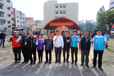 中市西區細兒215公園開工 打造自然材質感官公園