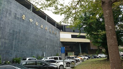 中市府州廳及周邊建築群歷史空間再造 交通局將搬離原舊議會大樓