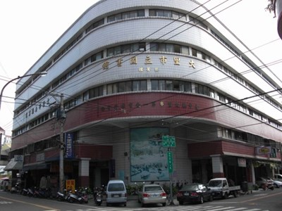 大里第一公有市場變身綜合社福大樓 市府將邀社福團體與社會企業進駐