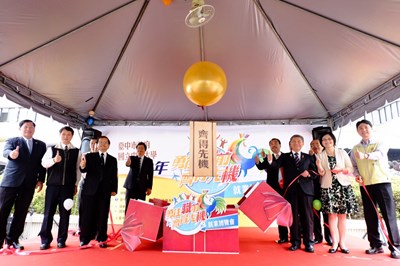 中市就業博覽會2000名求職者參與 媒合率近4成