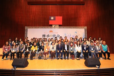 中市表揚48位專業社工  林市長要做社工堅強後盾