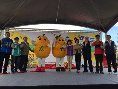 太平枇杷節壓軸「壹柒野餐趣」 吸引1800人同樂