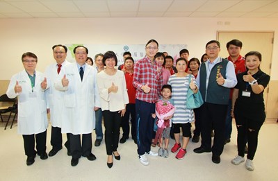 車禍清潔隊員出院 林副市長探望並允諾市府全力後續協助