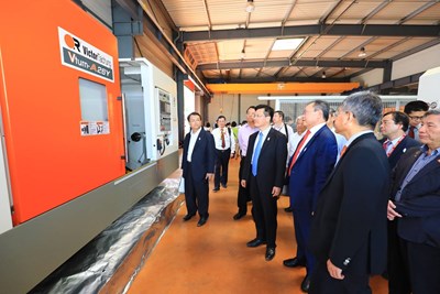 參訪台中精機法國分公司  林市長：讓世界看見台中產業能量