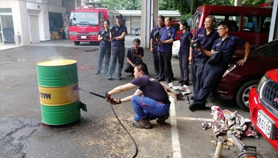 火場第二隻眼 消防局舉行紅外線熱顯像儀訓練