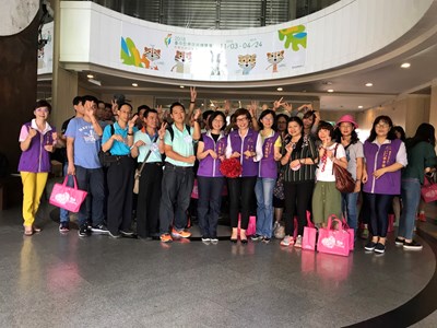 中市熟齡組未婚民眾聯誼  民政局贈姻緣線願愛展現