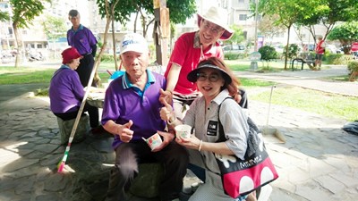 20180604_180604_0041