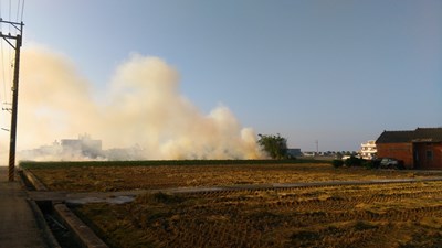 中市稻草剪段翻耕每公頃補助1,000元  即日起開放申請