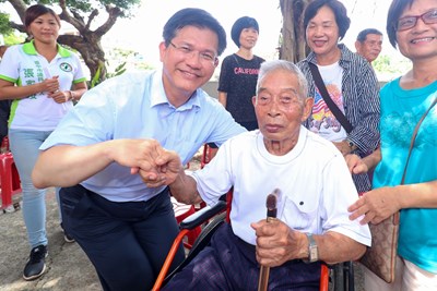 視察龍井區龍泉里活動中心預定興建用地_180623_0002