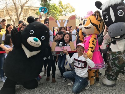 熊讚開直播宣傳台中花博台北週，完成闖關挑戰