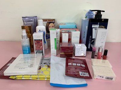 迎接母親節 中市食安處提醒如何選購安心化粧品禮物