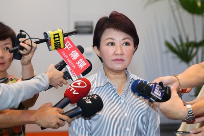 盧市長接受媒體採訪