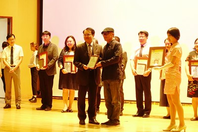 梨山國中小創造山巒對話學習空間  獲中央校園美感環境再造「特優」