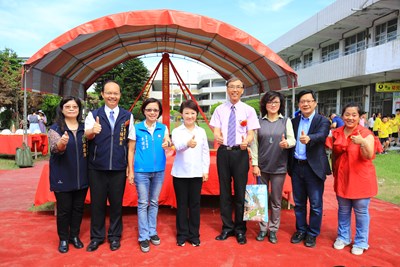 黎明國小幼兒園擴建動土 盧市長「公幼公托倍增」實現中