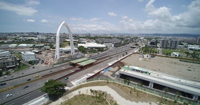 中科路銜接水湳園區豎琴式斜張橋工程穩定超前 建設局長期許爭取三金榮譽