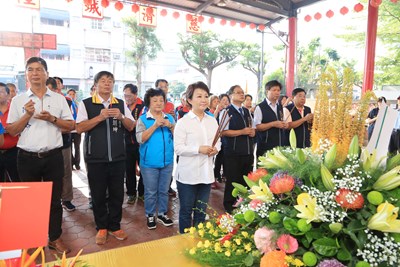 盧市長參拜豐原慈濟城隍廟