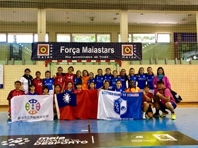 崇倫國中女子手球隊