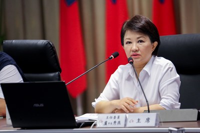 盧市長宣示展開「藍天白雲行動計畫」治理台中空汙