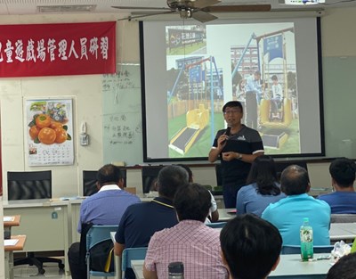 SGS台灣檢驗科技講師王俊傑授課